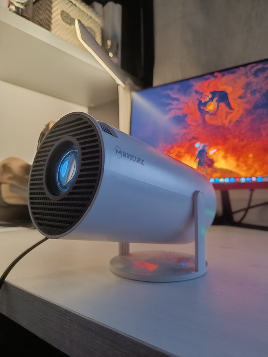 Mini Projector 4K | CINE EN CASA
